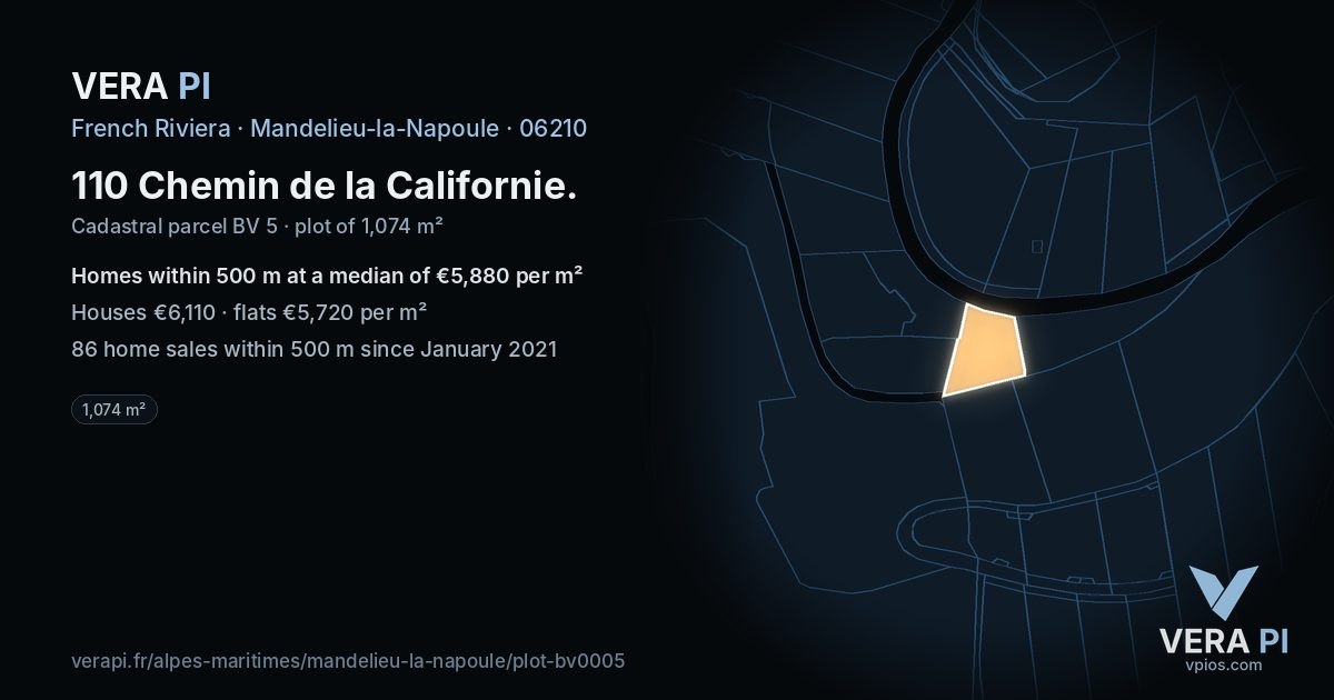 110 Chemin de la Californie, Mandelieu-la-Napoule at night – the plot lit, the parcels around coloured by the prices near them