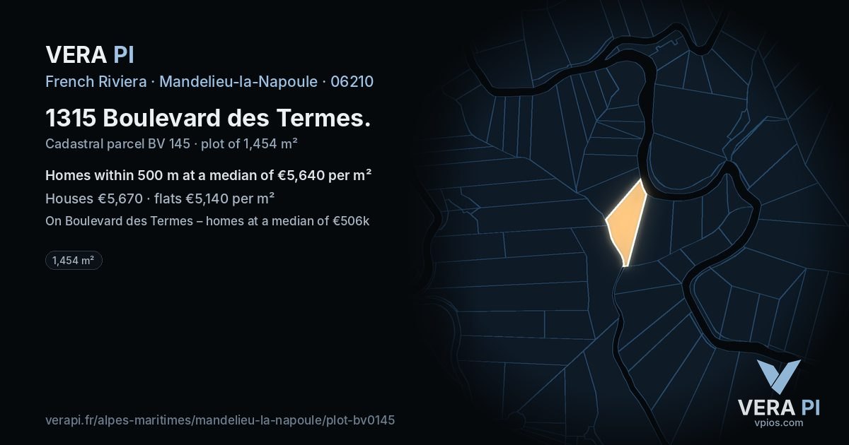 1315 Boulevard des Termes, Mandelieu-la-Napoule at night – the plot lit, the parcels around coloured by the prices near them