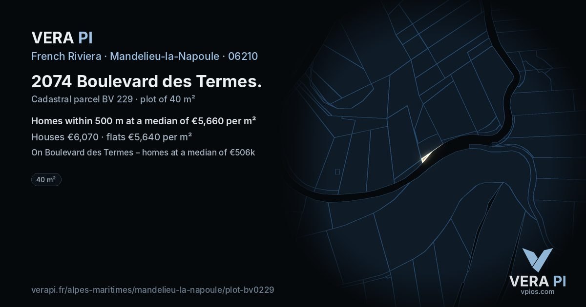 2074 Boulevard des Termes, Mandelieu-la-Napoule at night – the plot lit, the parcels around coloured by the prices near them