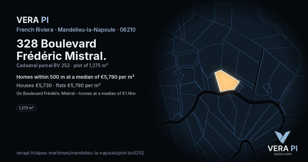 328 Boulevard Frédéric Mistral, Mandelieu-la-Napoule at night – the plot lit, the parcels around coloured by the prices near them