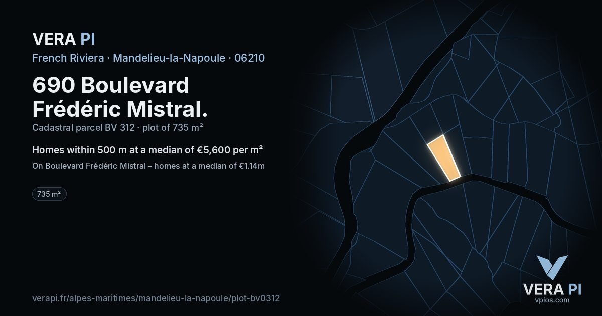 690 Boulevard Frédéric Mistral, Mandelieu-la-Napoule at night – the plot lit, the parcels around coloured by the prices near them