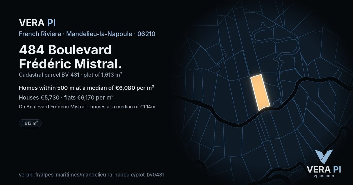 484 Boulevard Frédéric Mistral, Mandelieu-la-Napoule at night – the plot lit, the parcels around coloured by the prices near them