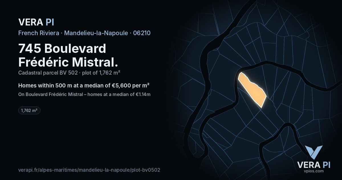 745 Boulevard Frédéric Mistral, Mandelieu-la-Napoule at night – the plot lit, the parcels around coloured by the prices near them