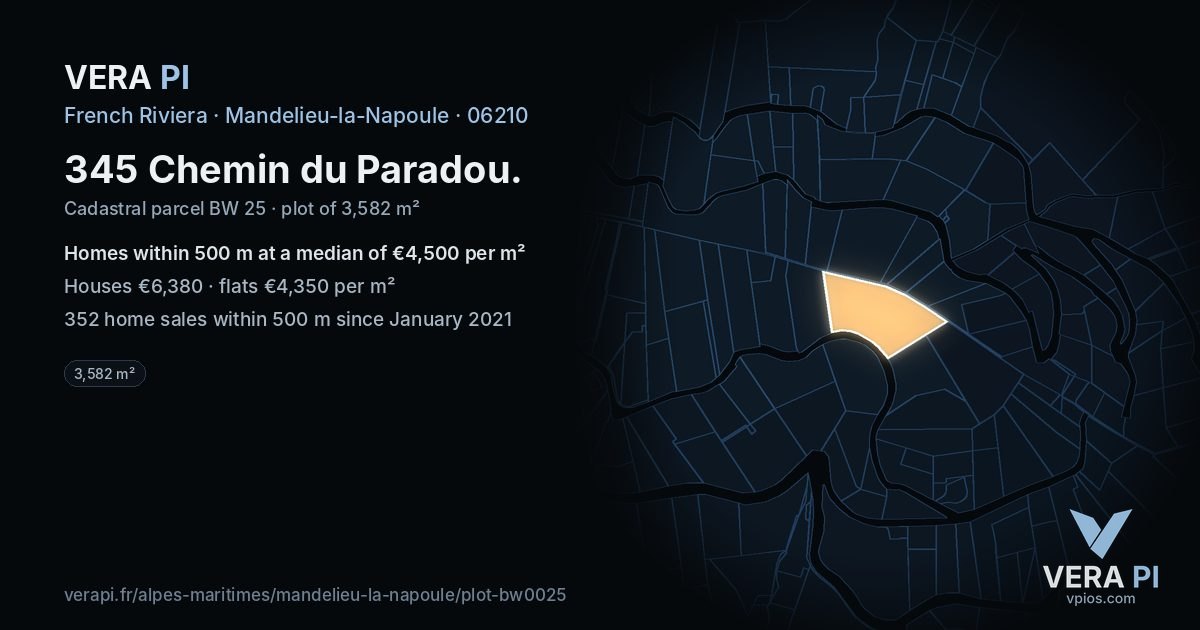 345 Chemin du Paradou, Mandelieu-la-Napoule at night – the plot lit, the parcels around coloured by the prices near them
