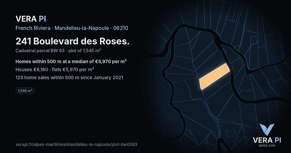 241 Boulevard des Roses, Mandelieu-la-Napoule at night – the plot lit, the parcels around coloured by the prices near them