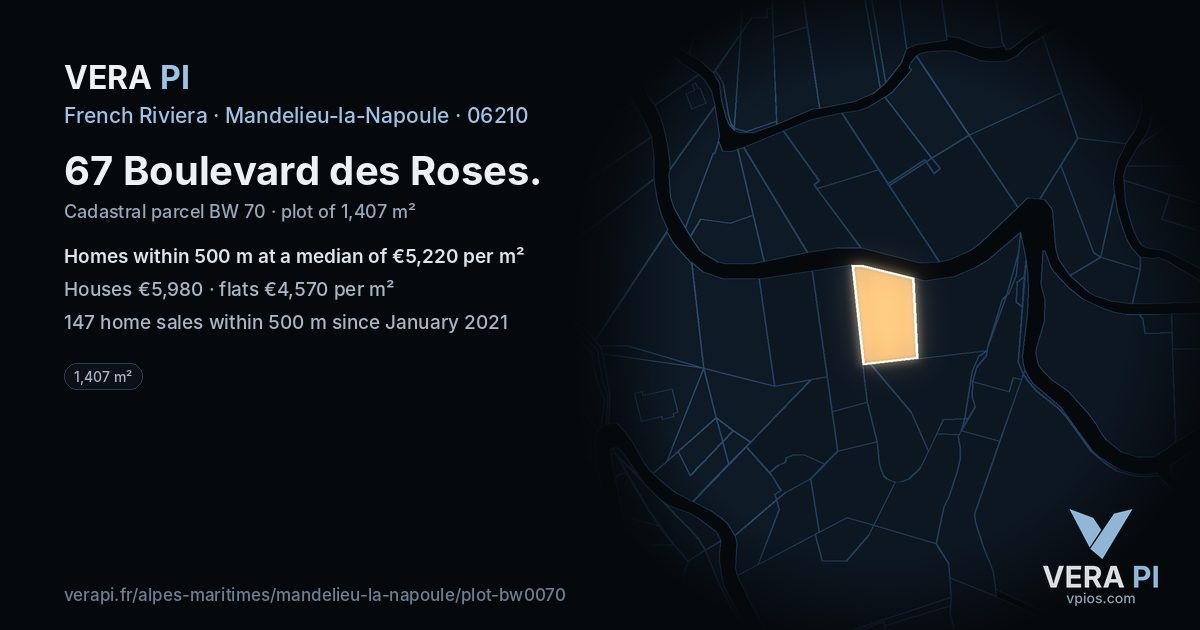 67 Boulevard des Roses, Mandelieu-la-Napoule at night – the plot lit, the parcels around coloured by the prices near them