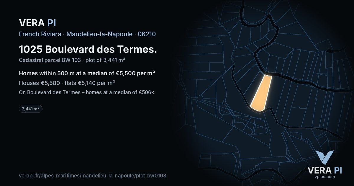 1025 Boulevard des Termes, Mandelieu-la-Napoule at night – the plot lit, the parcels around coloured by the prices near them