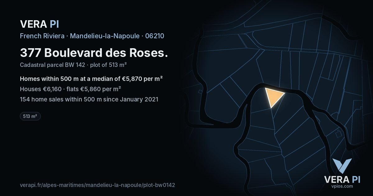 377 Boulevard des Roses, Mandelieu-la-Napoule at night – the plot lit, the parcels around coloured by the prices near them