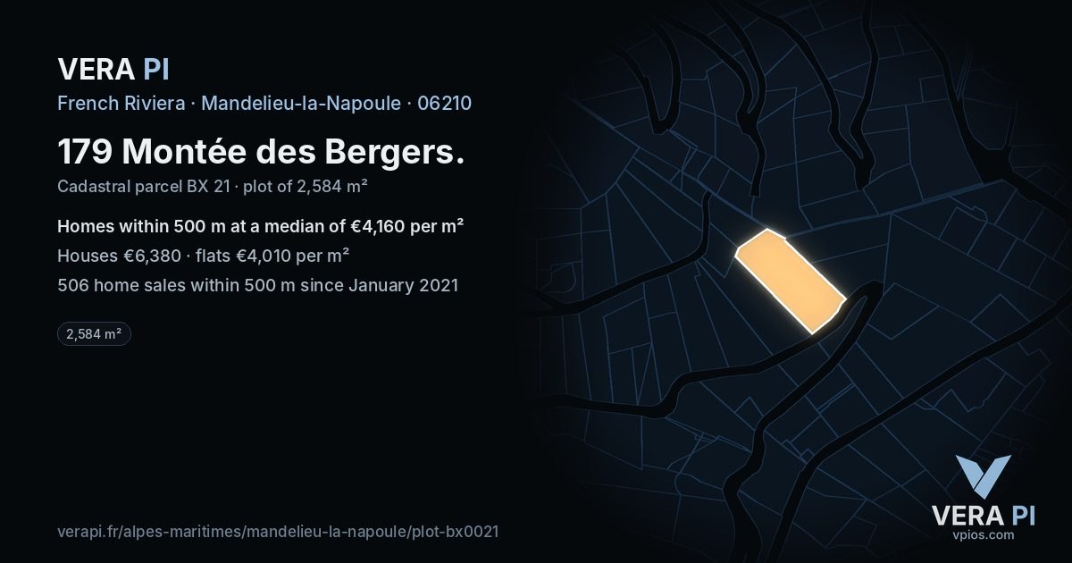 179 Montée des Bergers, Mandelieu-la-Napoule at night – the plot lit, the parcels around coloured by the prices near them