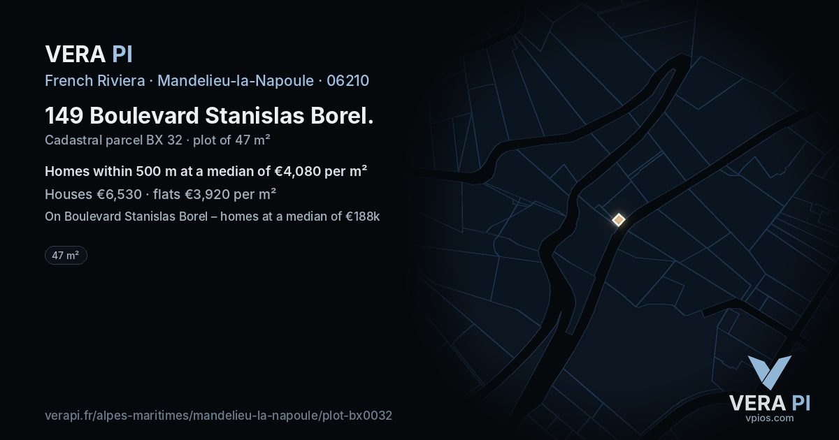 149 Boulevard Stanislas Borel, Mandelieu-la-Napoule at night – the plot lit, the parcels around coloured by the prices near them