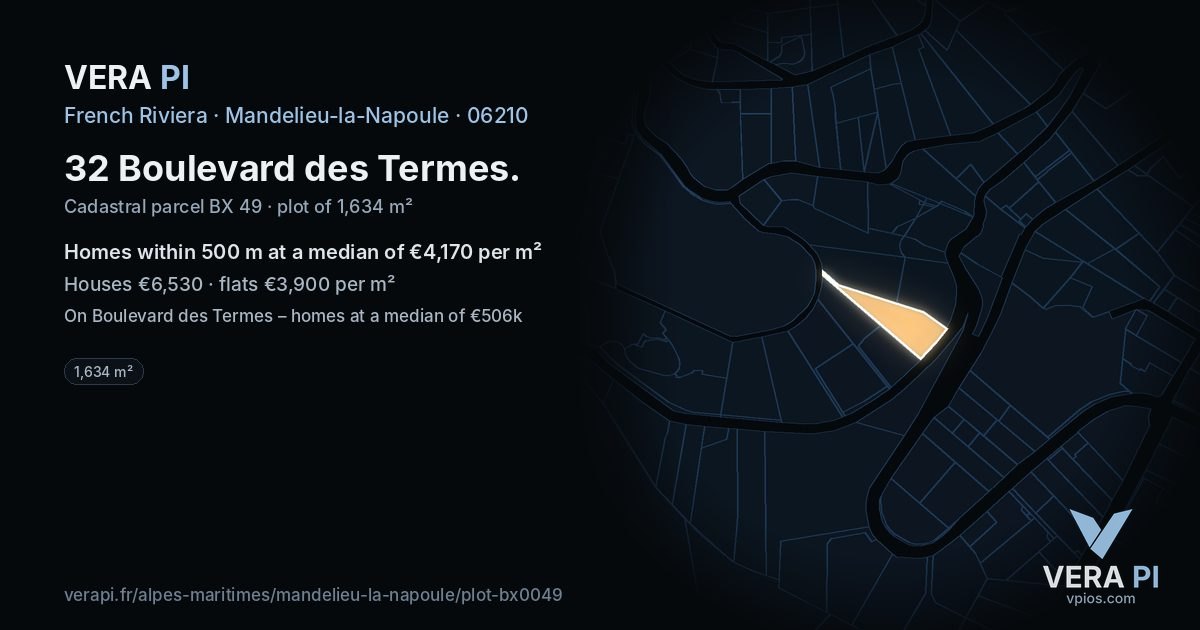 32 Boulevard des Termes, Mandelieu-la-Napoule at night – the plot lit, the parcels around coloured by the prices near them
