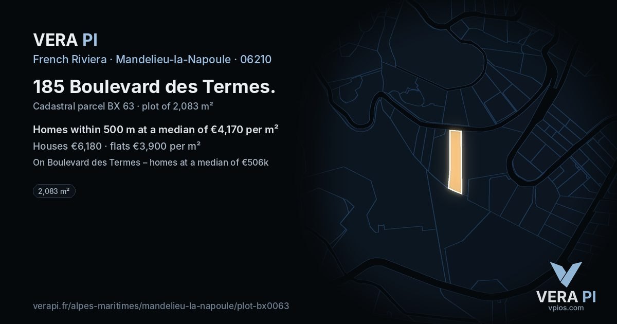 185 Boulevard des Termes, Mandelieu-la-Napoule at night – the plot lit, the parcels around coloured by the prices near them