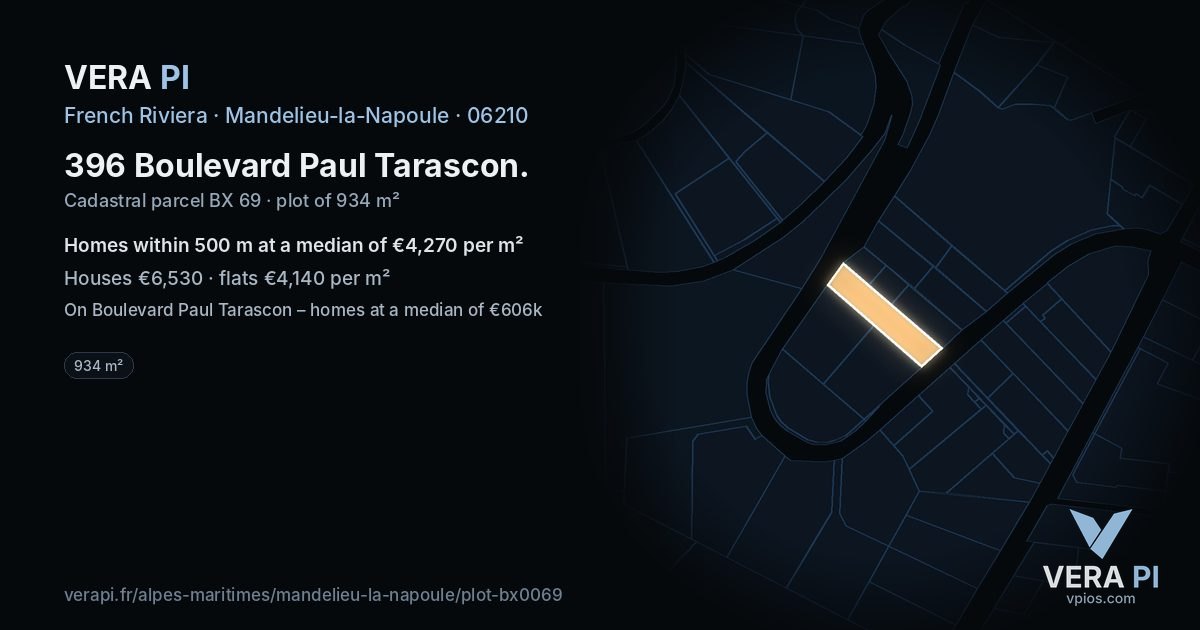 396 Boulevard Paul Tarascon, Mandelieu-la-Napoule at night – the plot lit, the parcels around coloured by the prices near them