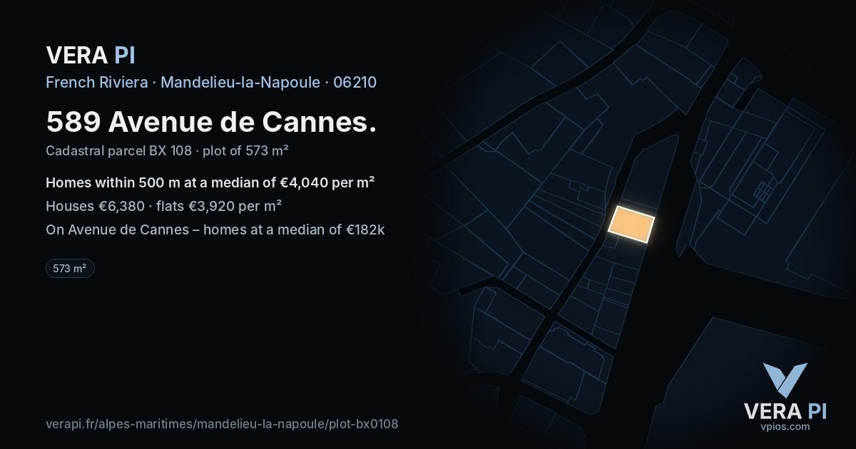 589 Avenue de Cannes, Mandelieu-la-Napoule at night – the plot lit, the parcels around coloured by the prices near them