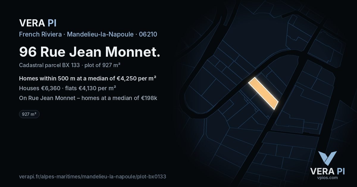 96 Rue Jean Monnet, Mandelieu-la-Napoule at night – the plot lit, the parcels around coloured by the prices near them