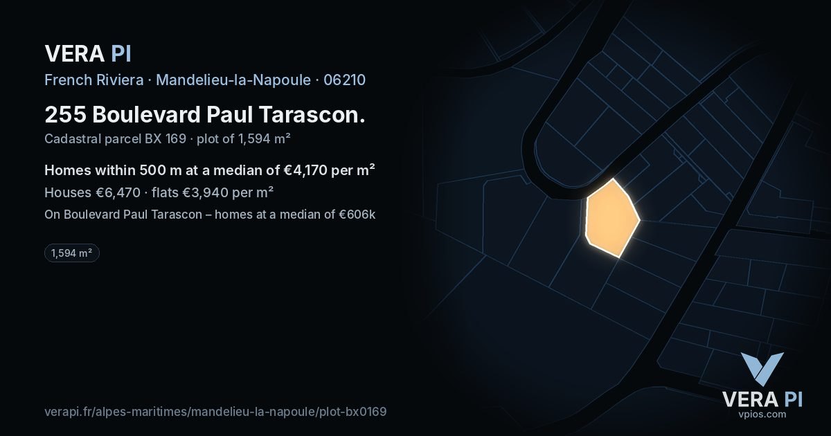 255 Boulevard Paul Tarascon, Mandelieu-la-Napoule at night – the plot lit, the parcels around coloured by the prices near them