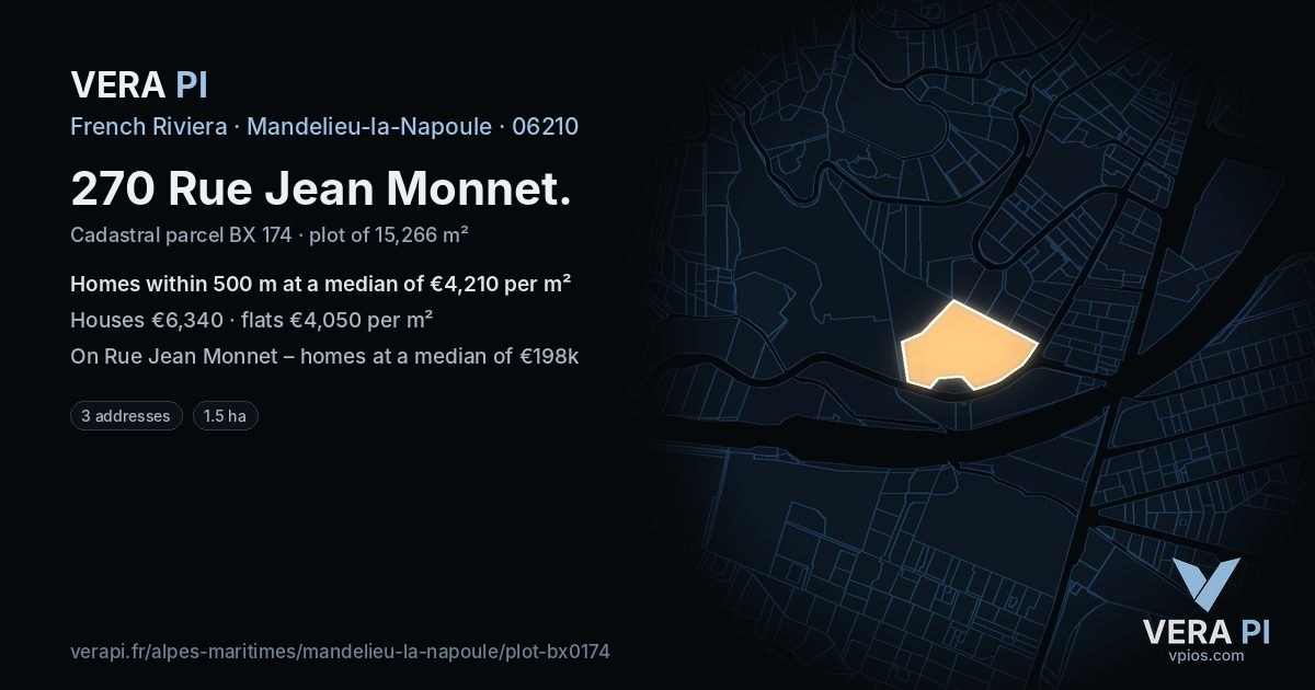 270 Rue Jean Monnet, Mandelieu-la-Napoule at night – the plot lit, the parcels around coloured by the prices near them