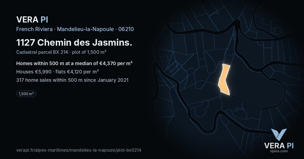 1127 Chemin des Jasmins, Mandelieu-la-Napoule at night – the plot lit, the parcels around coloured by the prices near them