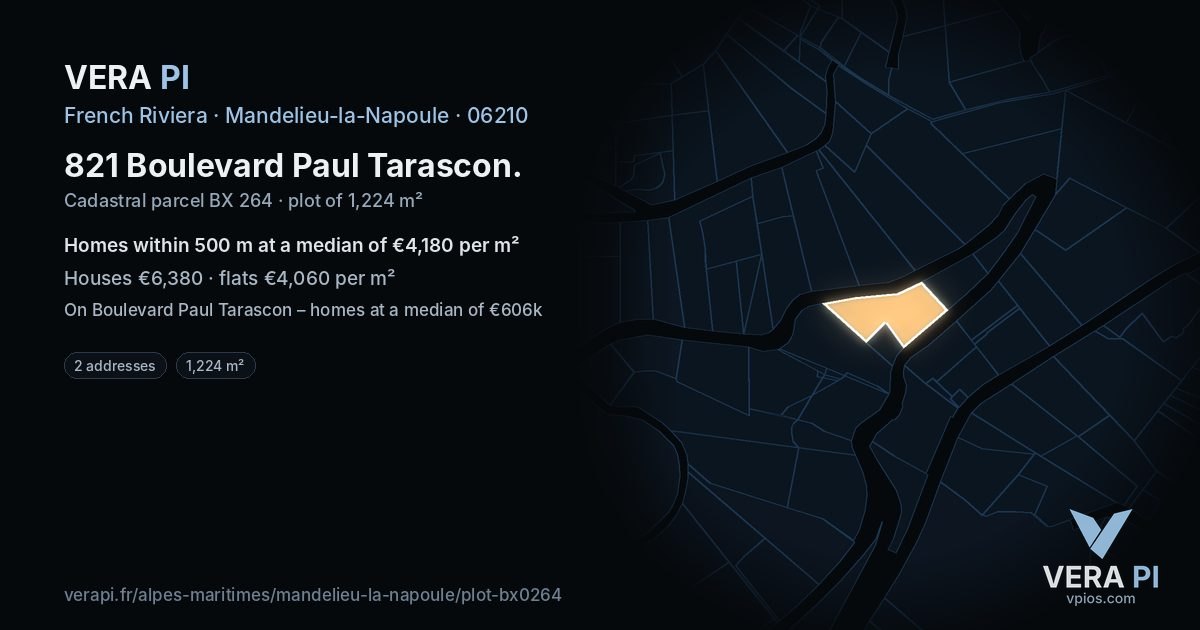 821 Boulevard Paul Tarascon, Mandelieu-la-Napoule at night – the plot lit, the parcels around coloured by the prices near them