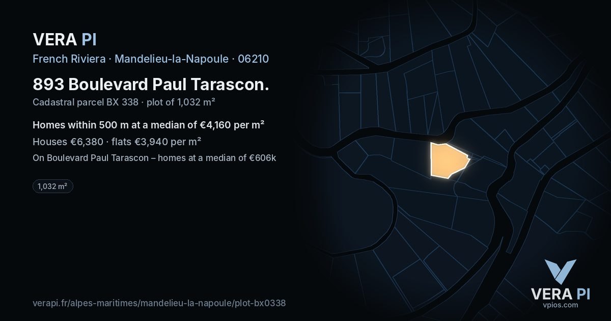 893 Boulevard Paul Tarascon, Mandelieu-la-Napoule at night – the plot lit, the parcels around coloured by the prices near them