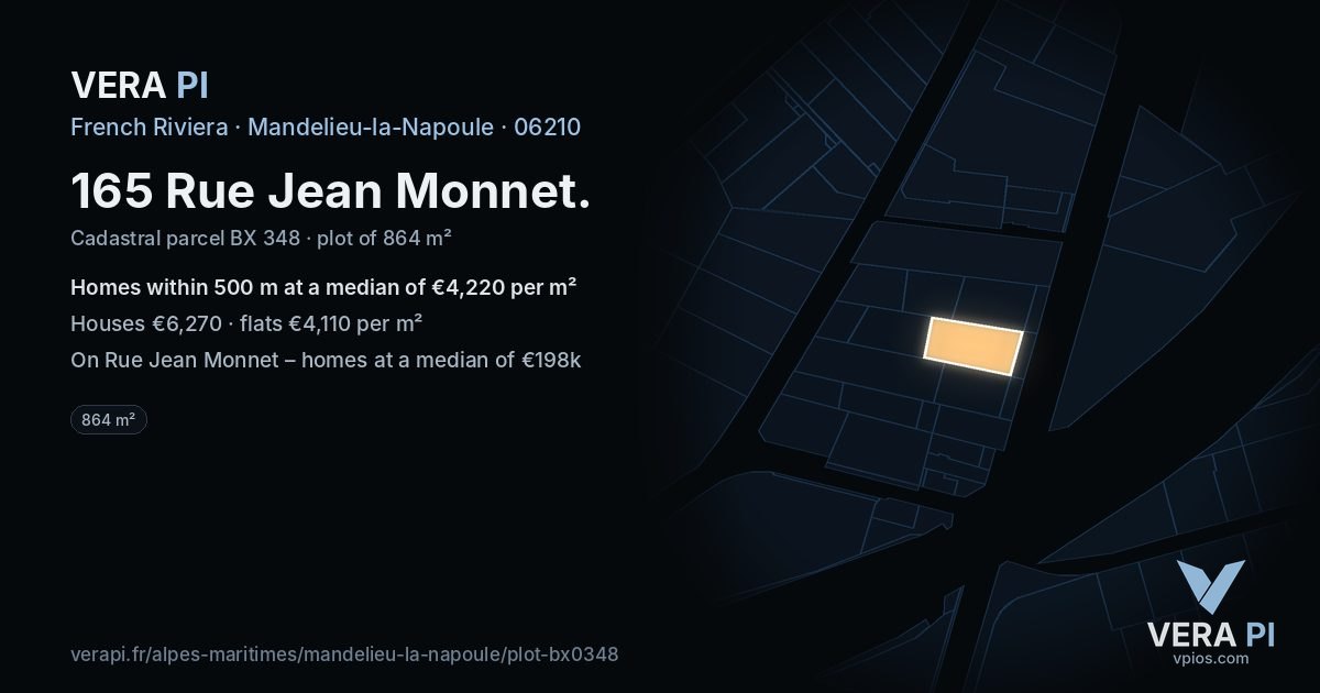 165 Rue Jean Monnet, Mandelieu-la-Napoule at night – the plot lit, the parcels around coloured by the prices near them