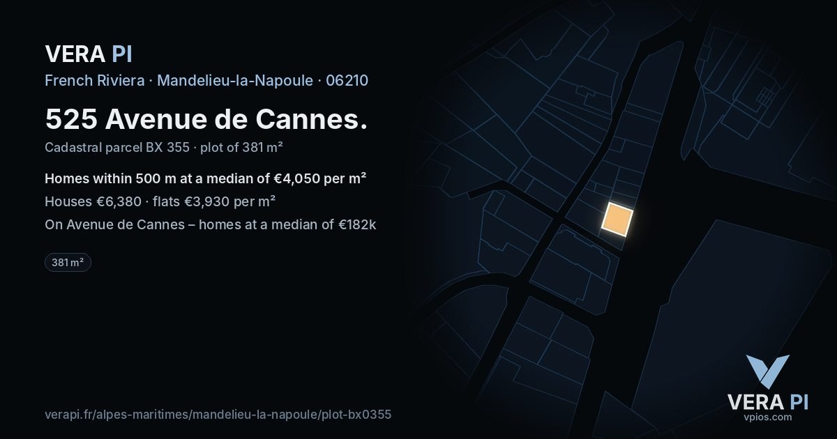 525 Avenue de Cannes, Mandelieu-la-Napoule at night – the plot lit, the parcels around coloured by the prices near them