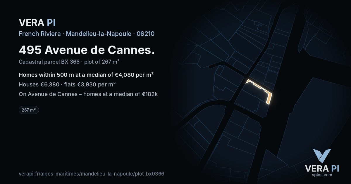495 Avenue de Cannes, Mandelieu-la-Napoule at night – the plot lit, the parcels around coloured by the prices near them