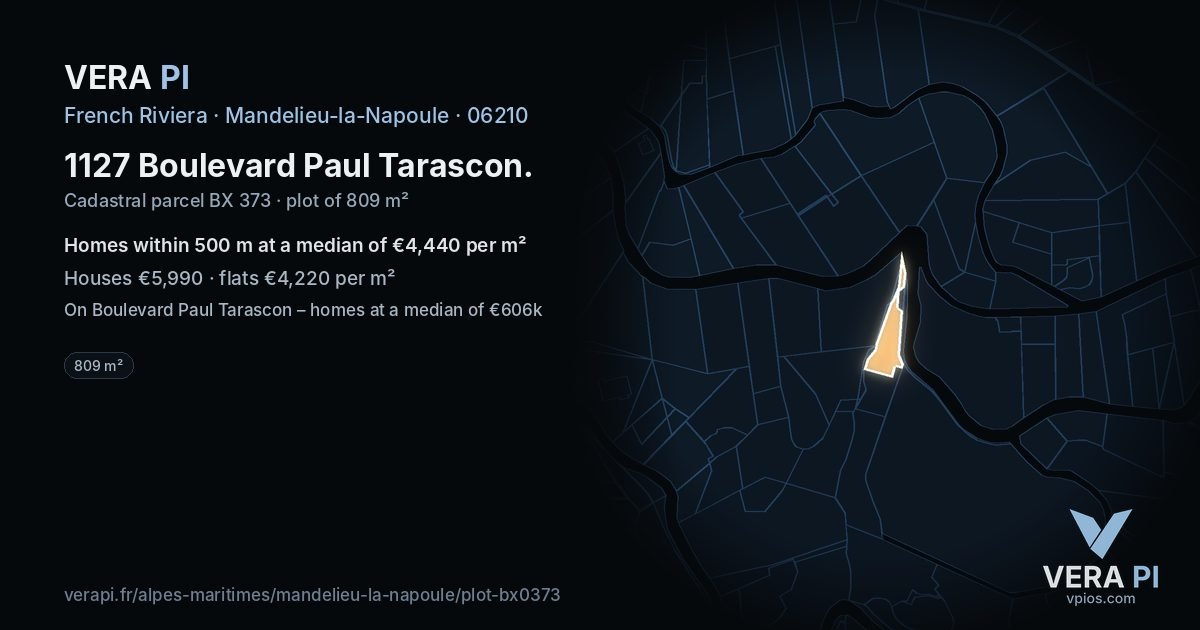 1127 Boulevard Paul Tarascon, Mandelieu-la-Napoule at night – the plot lit, the parcels around coloured by the prices near them