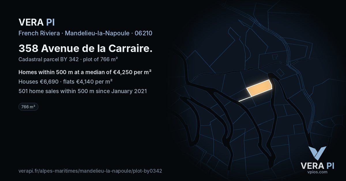 358 Avenue de la Carraire, Mandelieu-la-Napoule at night – the plot lit, the parcels around coloured by the prices near them