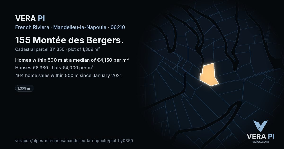 155 Montée des Bergers, Mandelieu-la-Napoule at night – the plot lit, the parcels around coloured by the prices near them