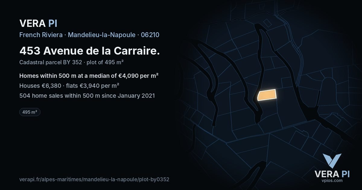 453 Avenue de la Carraire, Mandelieu-la-Napoule at night – the plot lit, the parcels around coloured by the prices near them