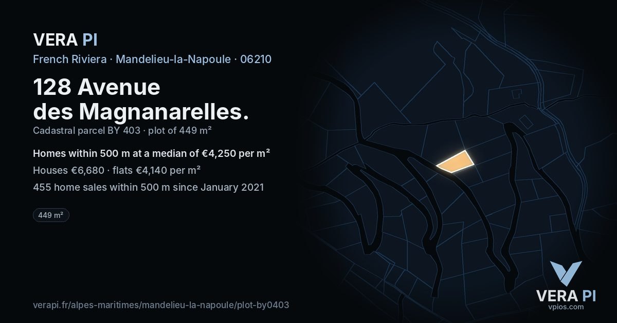128 Avenue des Magnanarelles, Mandelieu-la-Napoule at night – the plot lit, the parcels around coloured by the prices near them
