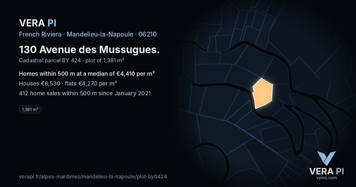 130 Avenue des Mussugues, Mandelieu-la-Napoule at night – the plot lit, the parcels around coloured by the prices near them