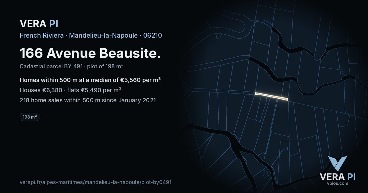 166 Avenue Beausite, Mandelieu-la-Napoule at night – the plot lit, the parcels around coloured by the prices near them