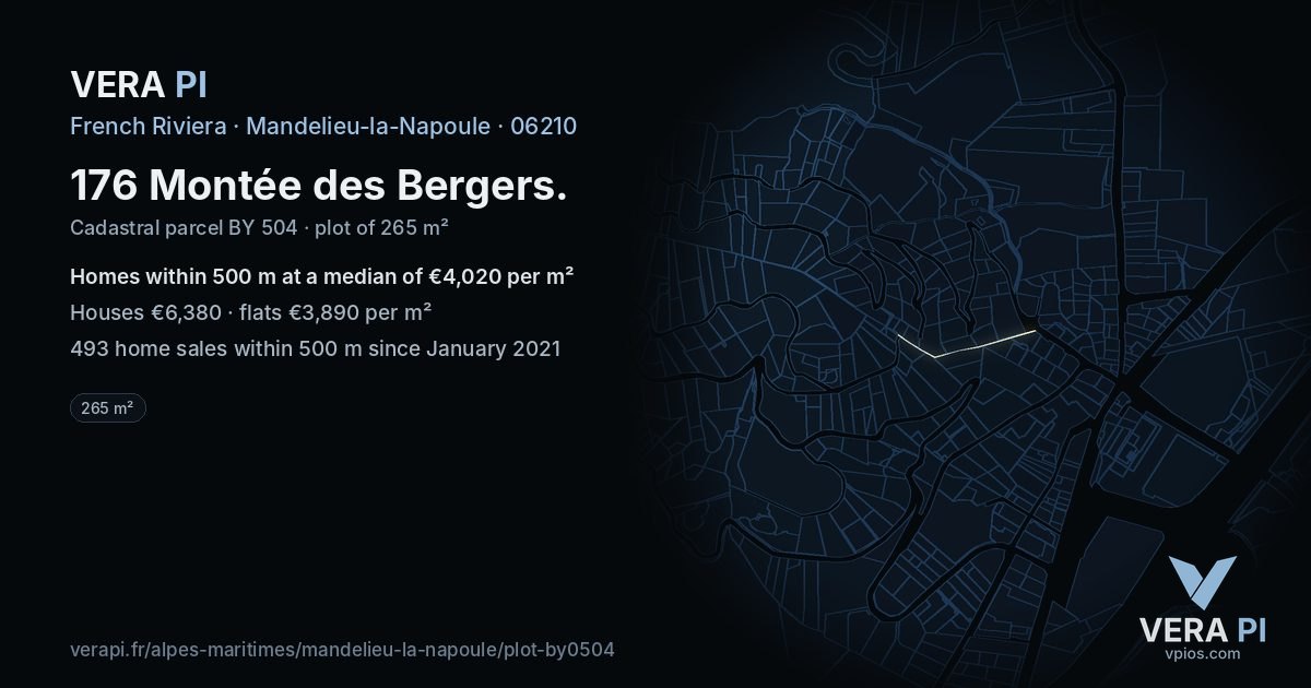 176 Montée des Bergers, Mandelieu-la-Napoule at night – the plot lit, the parcels around coloured by the prices near them