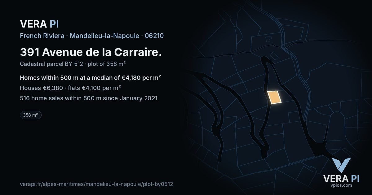 391 Avenue de la Carraire, Mandelieu-la-Napoule at night – the plot lit, the parcels around coloured by the prices near them