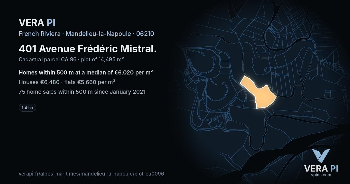 401 Avenue Frédéric Mistral, Mandelieu-la-Napoule at night – the plot lit, the parcels around coloured by the prices near them