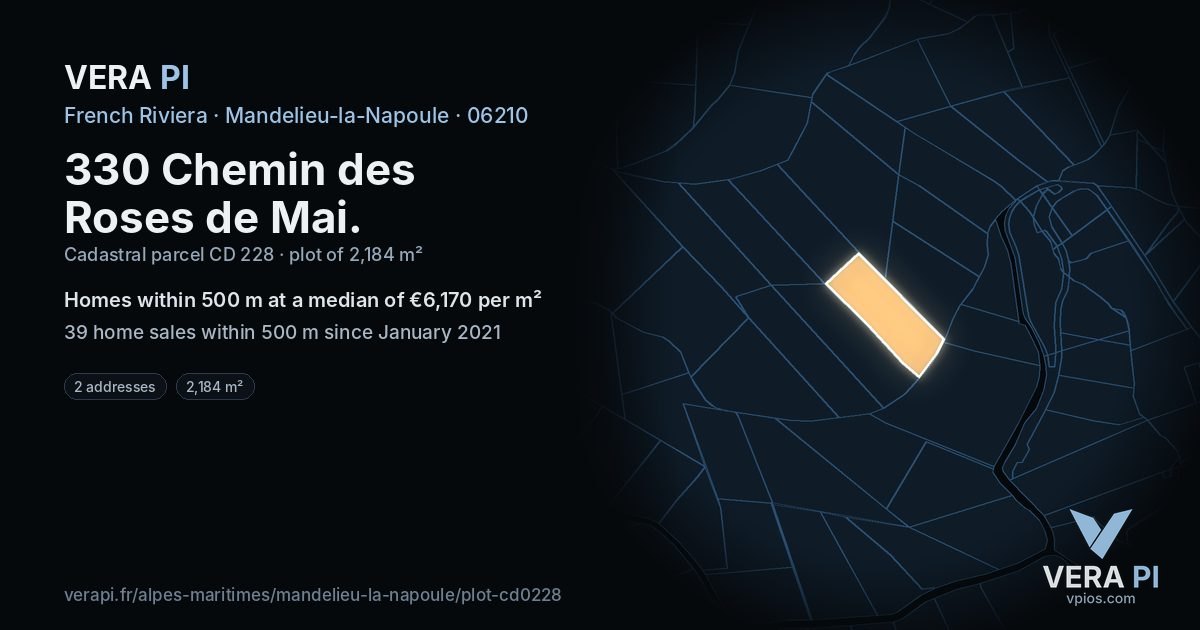 330 Chemin des Roses de Mai, Mandelieu-la-Napoule at night – the plot lit, the parcels around coloured by the prices near them