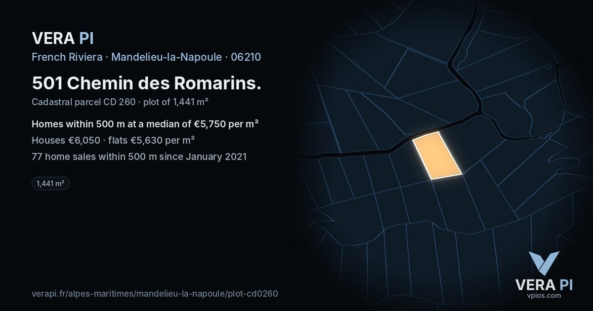 501 Chemin des Romarins, Mandelieu-la-Napoule at night – the plot lit, the parcels around coloured by the prices near them