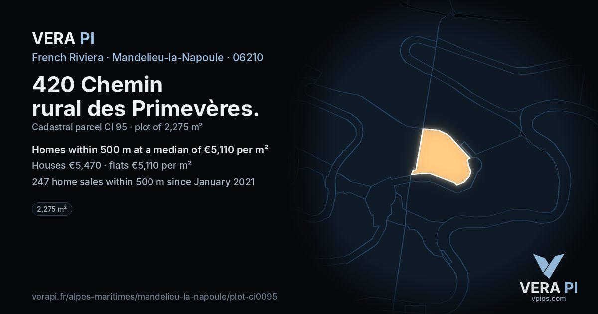 420 Chemin rural des Primevères, Mandelieu-la-Napoule at night – the plot lit, the parcels around coloured by the prices near them