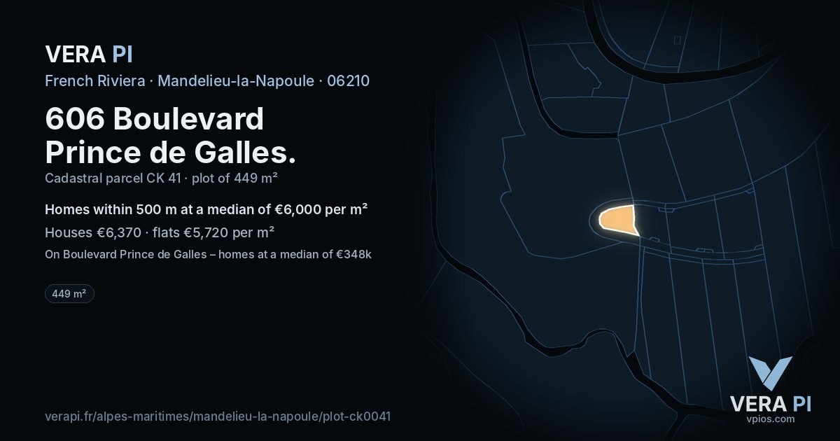 606 Boulevard Prince de Galles, Mandelieu-la-Napoule at night – the plot lit, the parcels around coloured by the prices near them