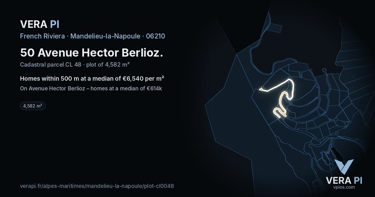 50 Avenue Hector Berlioz, Mandelieu-la-Napoule at night – the plot lit, the parcels around coloured by the prices near them