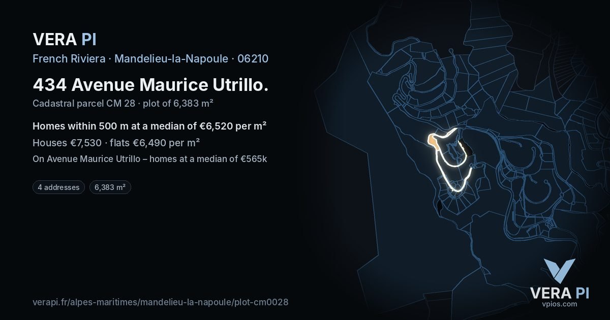 434 Avenue Maurice Utrillo, Mandelieu-la-Napoule at night – the plot lit, the parcels around coloured by the prices near them