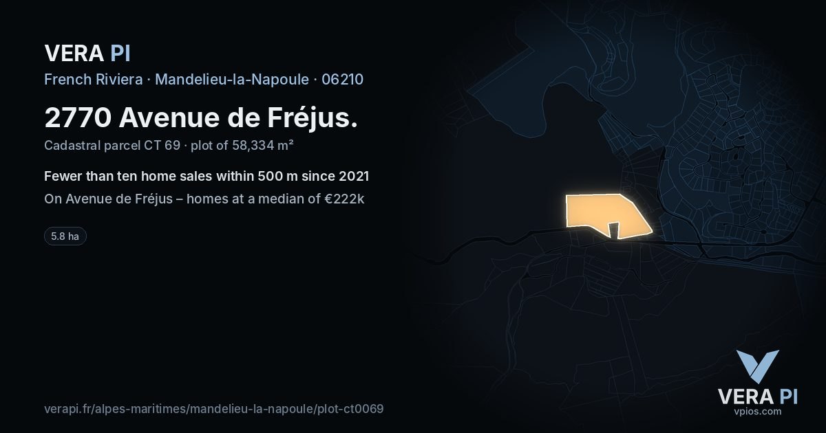 2770 Avenue de Fréjus, Mandelieu-la-Napoule at night – the plot lit, the parcels around coloured by the prices near them