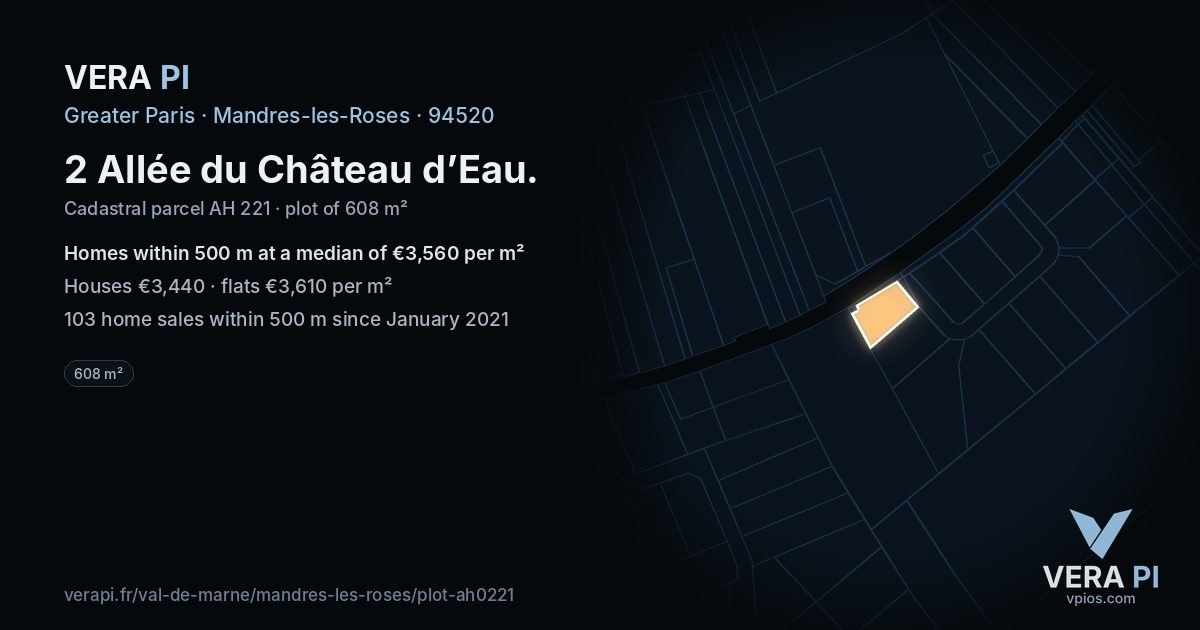 2 Allée du Château d’Eau, Mandres-les-Roses at night – the plot lit, the parcels around coloured by the prices near them