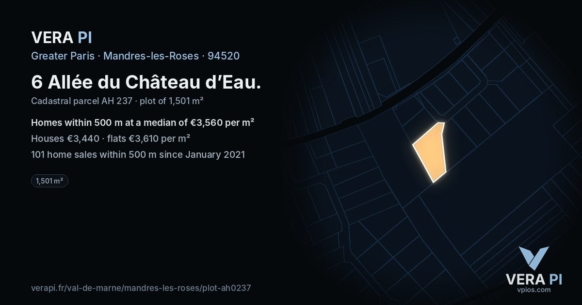 6 Allée du Château d’Eau, Mandres-les-Roses at night – the plot lit, the parcels around coloured by the prices near them