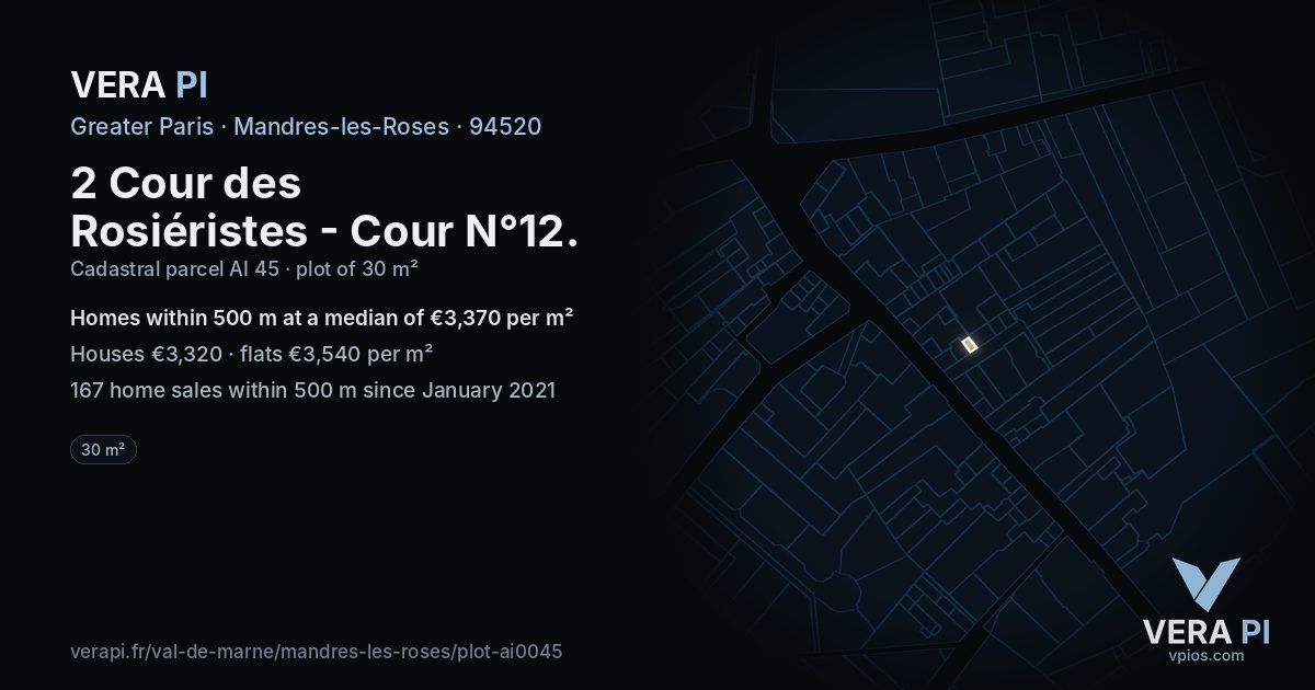 2 Cour des Rosiéristes - Cour N°12, Mandres-les-Roses at night – the plot lit, the parcels around coloured by the prices near them