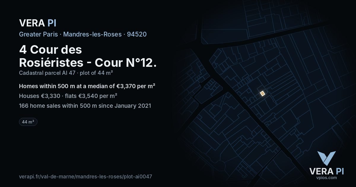 4 Cour des Rosiéristes - Cour N°12, Mandres-les-Roses at night – the plot lit, the parcels around coloured by the prices near them