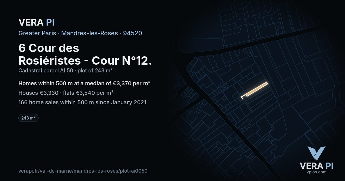 6 Cour des Rosiéristes - Cour N°12, Mandres-les-Roses at night – the plot lit, the parcels around coloured by the prices near them