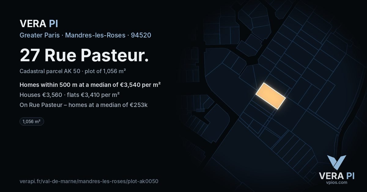27 Rue Pasteur, Mandres-les-Roses at night – the plot lit, the parcels around coloured by the prices near them